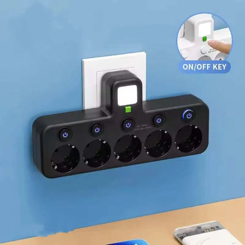 Wandmontierter Stromverteiler mit 4 Steckdosen, USB-Anschlüssen und Nachtlicht