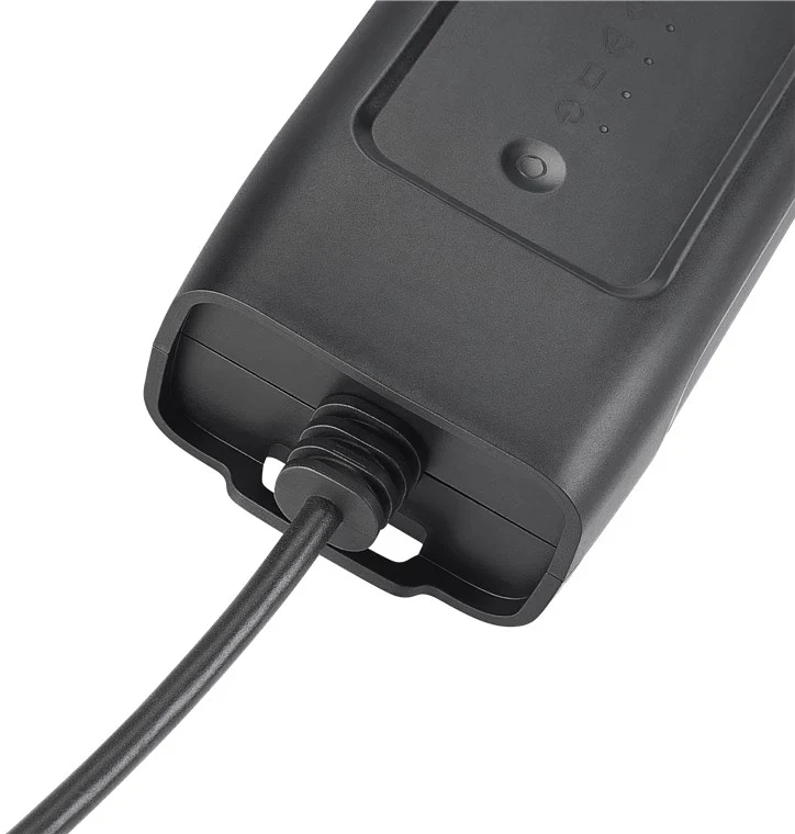 Mobile Ladestation Basic, Typ 2, CEE ideal für Campingplatz, bis zu 7,4 kW, 6 m