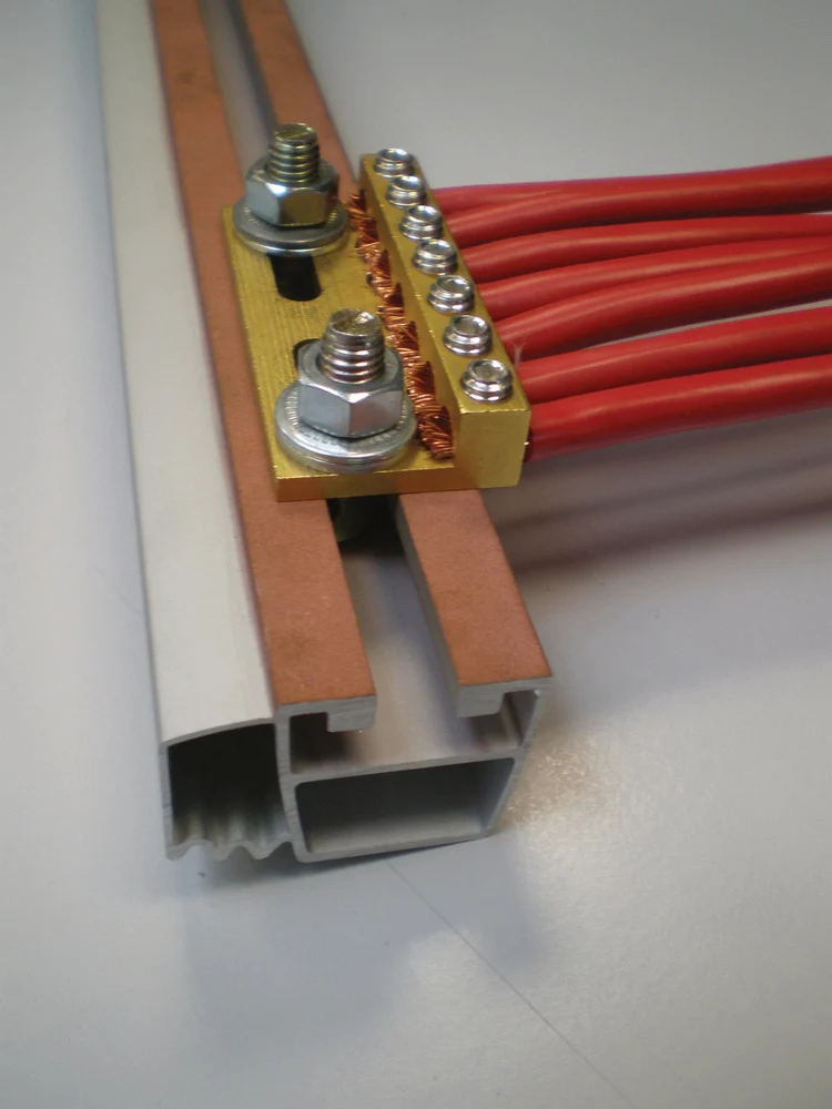 Nvent Eriflex CB7X16 Universelle Anschlussbusbar - 553150