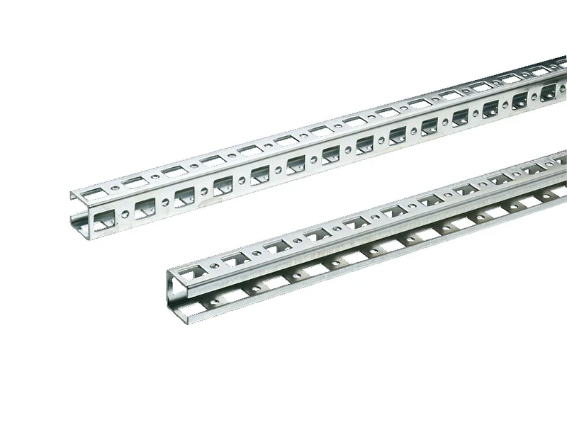 Perforierte Hutschienen-Befestigung 395mm 23x23 - 4170000